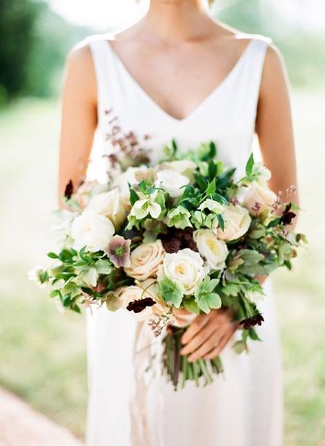 hellebore-wedding-bouquet