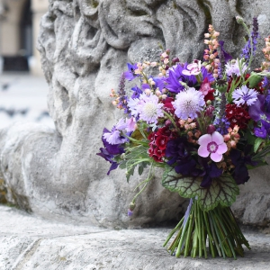 The Lonely Bouquet Day, czyli dzień dawania radości. Podaruj samotny bukiet!